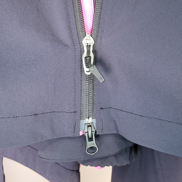 Specialized Deflect Hybrid jacket with zip off sleeves size XLarge - Picture 7 of 9